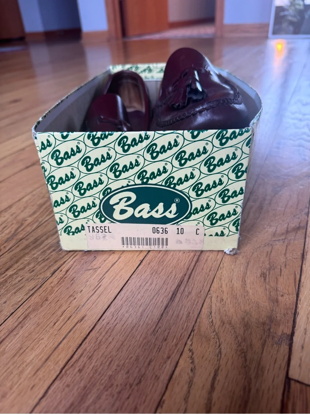 G.H. Bass & Co. Burgundy Leather Tassel Loafers